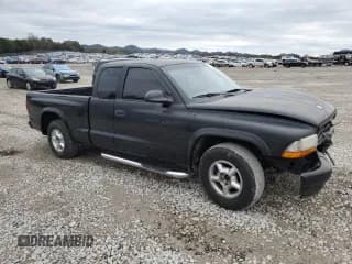 ✅ 2002 Dodge Dakota • VIN: 1B7GL12X42S530775 • Lot: 81106564. Wystawiony na Copart z przebiegiem 197 366 mil. Bezpłatny archiwum sprzedaży aukcyjnych z USA i szczegółowy raport historii pojazdu na DreamBid. Zdjęcie 4.