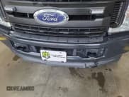 ✅ 2019 Ford F-250 XL • VIN: 1FT7X2B65KEE27316 • Lot: 42505886. Wystawiony na IAAI z przebiegiem 123 625 mil. Bezpłatny archiwum sprzedaży aukcyjnych z USA i szczegółowy raport historii pojazdu na DreamBid. Zdjęcie 1.