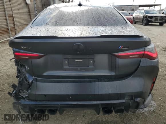 ✅ 2023 BMW M4 Competition xDrive • VIN: WBS43AZ02PCM18370 • Lot: 88975375. Listed on Copart with 26,863 mi. Free auction sales archive from the USA and detailed vehicle history report at DreamBid. Image 6.