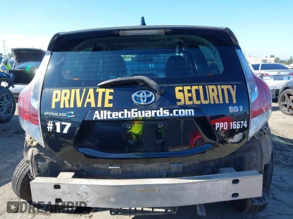 ✅ 2016 Toyota Prius One • VIN: JTDKDTB31G1122649 • Lot: 42815934. Listed on IAAI with 153,932 mi. Free auction sales archive from the USA and detailed vehicle history report at DreamBid. Image 16.