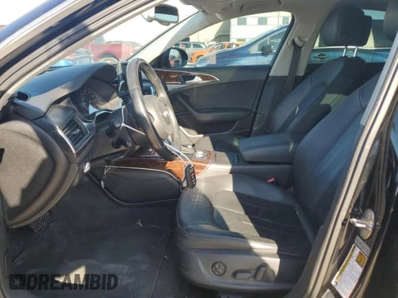 ✅ 2015 Audi A6 Premium • VIN: WAUFFAFC3FN021319 • Lot: 89059095. Wystawiony na Copart z przebiegiem 104 316 mil. Bezpłatny archiwum sprzedaży aukcyjnych z USA i szczegółowy raport historii pojazdu na DreamBid. Zdjęcie 7.