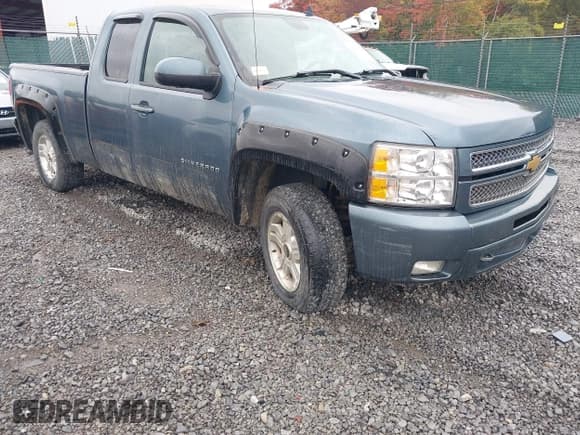 ✅ 2012 Chevrolet Silverado 1500 LT • VIN: 1GCRKSE79CZ102934 • Lot: 43296826. Listed on IAAI with 182,225 mi. Free auction sales archive from the USA and detailed vehicle history report at DreamBid. Image 1.
