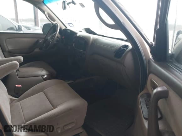 ✅ 2002 Toyota Sequoia SR5 • VIN: 5TDZT34A92S131124 • Lot: 43832590. Wystawiony na IAAI z przebiegiem 170 947 mil. Bezpłatny archiwum sprzedaży aukcyjnych z USA i szczegółowy raport historii pojazdu na DreamBid. Zdjęcie 5.