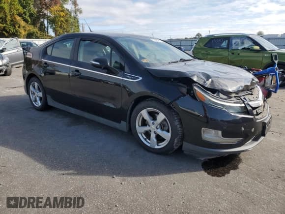 ✅ 2013 Chevrolet Volt • VIN: 1G1RA6E43DU100278 • Lot: 77656264. Wystawiony na Copart z przebiegiem 130 769 mil. Bezpłatny archiwum sprzedaży aukcyjnych z USA i szczegółowy raport historii pojazdu na DreamBid. Zdjęcie 4.