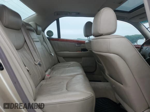 ✅ 2003 Lexus LS 430 • VIN: JTHBN30F730095045 • Lot: 90233205. Listed on Copart with 192,212 mi. Free auction sales archive from the USA and detailed vehicle history report at DreamBid. Image 10.