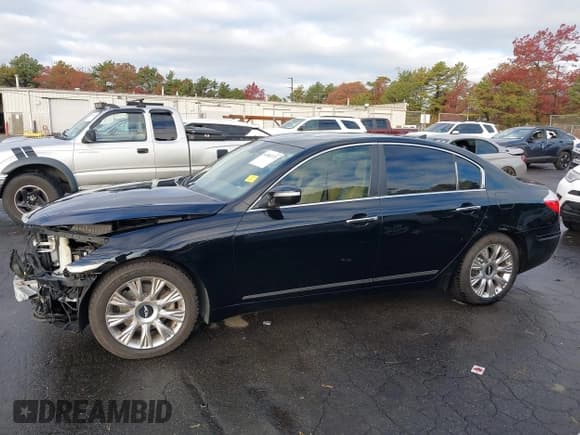 ✅ 2011 Hyundai Genesis • VIN: KMHGC4DE3BU145981 • Лот: 43583371. Опубликован ранее на IAAI с пробегом 97 937 миль. Бесплатный доступ к архиву аукционных продаж из США и подробный отчёт об истории автомобиля на DreamBid. Изображение 15.