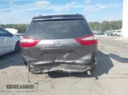 ✅ 2017 Toyota Sienna XLE Auto Access Seat • VIN: 5TDYZ3DC4HS781421 • Лот: 43154484. Опубликован ранее на IAAI с пробегом 153 222 миль. Бесплатный доступ к архиву аукционных продаж из США и подробный отчёт об истории автомобиля на DreamBid. Изображение 17.