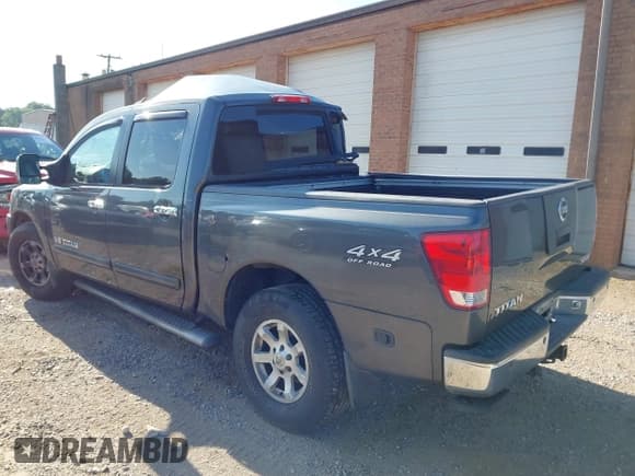 ✅ 2005 Nissan Titan LE • VIN: 1N6AA07BX5N558163 • Lot: 42771090. Listed on IAAI with 155,280 mi. Free auction sales archive from the USA and detailed vehicle history report at DreamBid. Image 3.