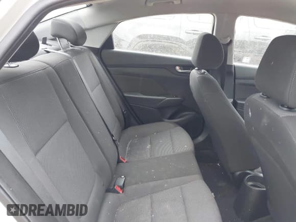 ✅ 2020 Hyundai Accent SE • VIN: 3KPC24A68LE099132 • Lot: 41923649. Wystawiony na IAAI z przebiegiem 100 098 mil. Bezpłatny archiwum sprzedaży aukcyjnych z USA i szczegółowy raport historii pojazdu na DreamBid. Zdjęcie 8.