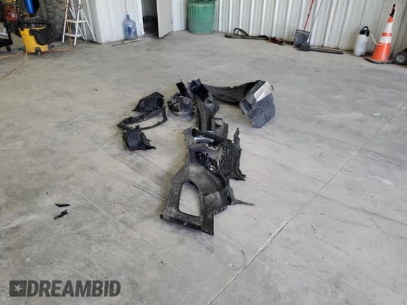 ✅ 2017 Chevrolet Equinox LT • VIN: 2GNFLFEK0H6186969 • Лот: 91767445. Опубликован ранее на Copart с пробегом Не указан. Бесплатный доступ к архиву аукционных продаж из США и подробный отчёт об истории автомобиля на DreamBid. Изображение 13.