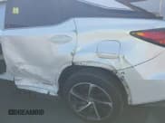 ✅ 2017 Lexus RX 450h • VIN: 2T2BGMCA2HC014141 • Lot: 43608104. Wystawiony na IAAI z przebiegiem 73 276 mil. Bezpłatny archiwum sprzedaży aukcyjnych z USA i szczegółowy raport historii pojazdu na DreamBid. Zdjęcie 6.