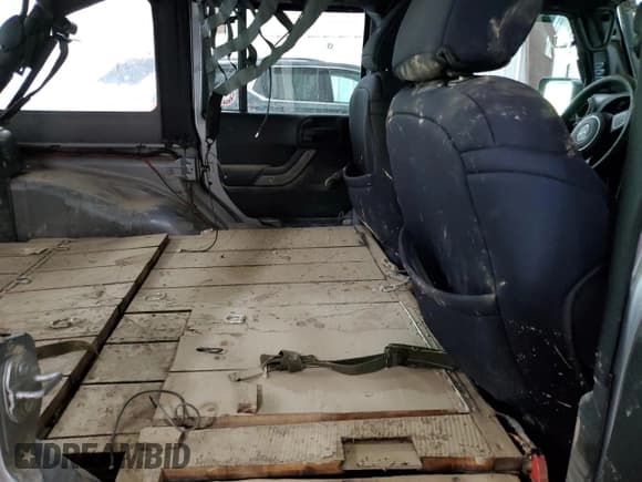 ✅ 2016 Jeep Wrangler Unlimited Freedom • VIN: 1C4BJWDG7GL283666 • Lot: 62457515. Wystawiony na Copart z przebiegiem 95 131 mil. Bezpłatny archiwum sprzedaży aukcyjnych z USA i szczegółowy raport historii pojazdu na DreamBid. Zdjęcie 10.