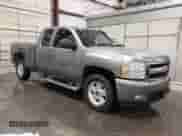2007 Chevrolet Silverado 1500 1LT with VIN 1GCEK190X7Z522570, listed as a IAAI auction lot 43545121 with 265,464 mi miles and . Bid and sale history available at DreamBid. Image 1.