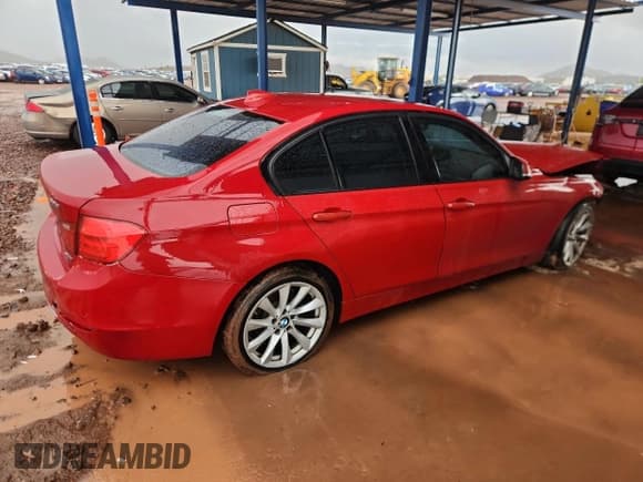 ✅ 2013 BMW 3 Series 328i xDrive • VIN: WBA3B5C56DF598347 • Lot: 93331725. Listed on Copart with 160,086 mi. Free auction sales archive from the USA and detailed vehicle history report at DreamBid. Image 3.