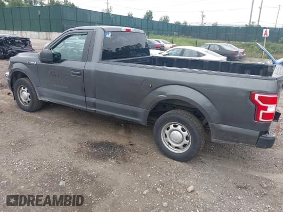 ✅ 2019 Ford F-150 XL • VIN: 1FTMF1CBXKKC45446 • Lot: 42579317. Listed on IAAI with 126,301 mi. Free auction sales archive from the USA and detailed vehicle history report at DreamBid. Image 3.