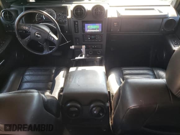 ✅ 2005 Hummer H2 SUV • VIN: 5GRGN23U65H108432 • Лот: 76786844. Опубликован ранее на Copart с пробегом 248 780 миль. Бесплатный доступ к архиву аукционных продаж из США и подробный отчёт об истории автомобиля на DreamBid. Изображение 8.