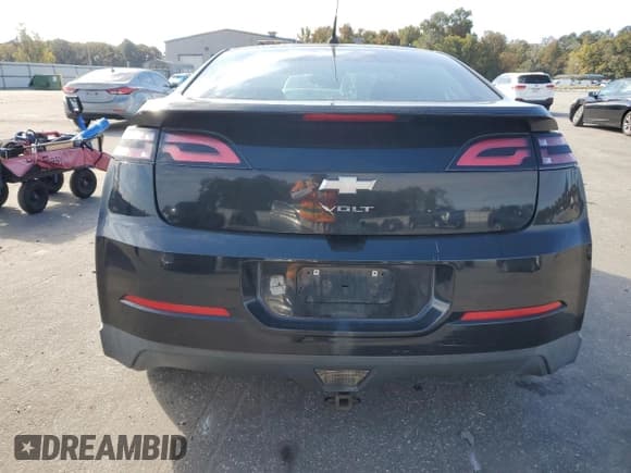 ✅ 2013 Chevrolet Volt • VIN: 1G1RA6E43DU100278 • Lot: 77656264. Wystawiony na Copart z przebiegiem 130 769 mil. Bezpłatny archiwum sprzedaży aukcyjnych z USA i szczegółowy raport historii pojazdu na DreamBid. Zdjęcie 6.