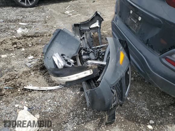 ✅ 2018 Hyundai Kona SEL • VIN: KM8K62AA9JU097151 • Лот: 64304364. Опубликован ранее на Copart с пробегом 85 498 миль. Бесплатный доступ к архиву аукционных продаж из США и подробный отчёт об истории автомобиля на DreamBid. Изображение 12.