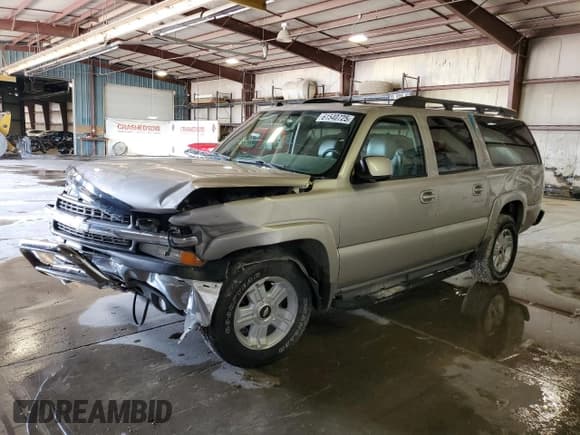✅ 2005 Chevrolet Suburban Z71 • VIN: 3GNFK16Z95G230940 • Лот: 61540725. Опубликован ранее на Copart с пробегом 201 743 миль. Бесплатный доступ к архиву аукционных продаж из США и подробный отчёт об истории автомобиля на DreamBid. Изображение 1.