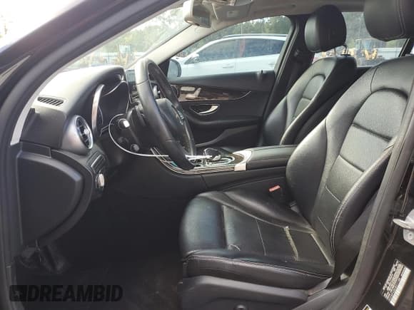 ✅ 2018 Mercedes-Benz C 300 • VIN: WDDWF4JB4JR311188 • Lot: 90039015. Listed on Copart with 110,536 mi. Free auction sales archive from the USA and detailed vehicle history report at DreamBid. Image 7.