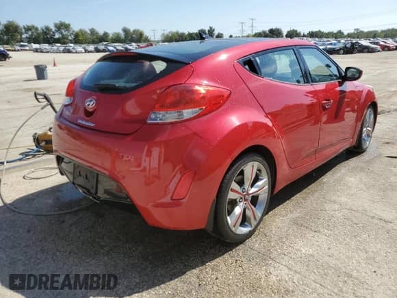 ✅ 2012 Hyundai Veloster w/Red Int • VIN: KMHTC6AD8CU064952 • Лот: 72467074. Размещён на Copart с пробегом 49 583 миль миль. Получите бесплатный доступ к архиву аукционных продаж из США и посмотрите подробный отчёт об истории автомобиля на DreamBid. Изображение 3.