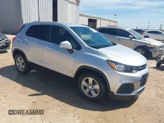✅ 2022 Chevrolet Trax LS • VIN: KL7CJKSM0NB545520 • Lot: 42575411. Listed on IAAI with 53,804 mi. Free auction sales archive from the USA and detailed vehicle history report at DreamBid. Image 1.