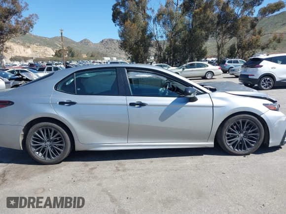 ✅ 2022 Toyota Camry Hybrid SE • VIN: 4T1G31AKXNU045759 • Lot: 41836644. Listed on IAAI with 44,032 mi. Free auction sales archive from the USA and detailed vehicle history report at DreamBid. Image 13.
