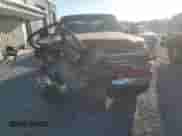 ✅ 2006 Chevrolet Silverado 1500 LS • VIN: 2GCEK19B961274448 • Lot: 77346764. Wystawiony na Copart z przebiegiem 343 618 mil mil. Skorzystaj z bezpłatnego archiwum sprzedaży aukcyjnych z USA i zobacz szczegółowy raport historii pojazdu na DreamBid. Zdjęcie 5.