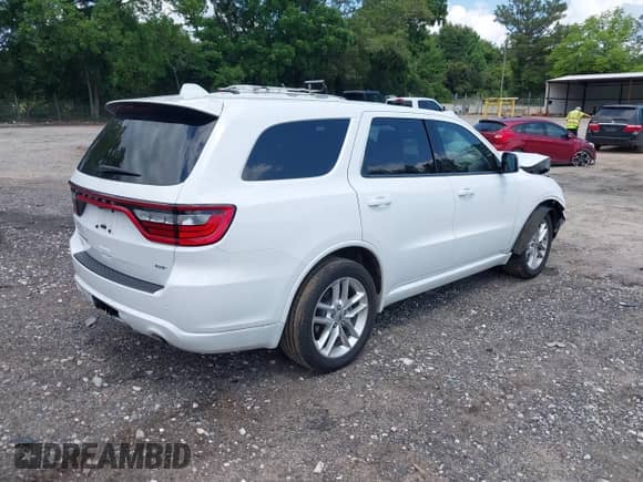 2021 Dodge Durango GT with VIN 1C4RDHDG3MC715795, listed as a IAAI auction lot 42472744 with 30,529 mi miles and . Bid and sale history available at DreamBid. Image 4.