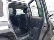 ✅ 2015 Jeep Patriot Latitude • VIN: 1C4NJRFB0FD354344 • Лот: 43358593. Опубликован ранее на IAAI с пробегом 71 698 миль. Бесплатный доступ к архиву аукционных продаж из США и подробный отчёт об истории автомобиля на DreamBid. Изображение 8.