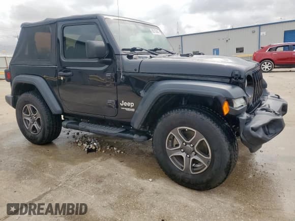 ✅ 2018 Jeep Wrangler Sport • VIN: 1C4GJXAG2JW294760 • Lot: 60313845. Listed on Copart with 87,202 mi. Free auction sales archive from the USA and detailed vehicle history report at DreamBid. Image 4.