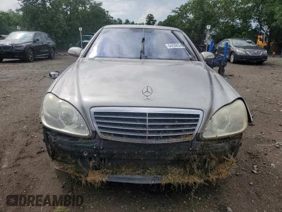 ✅ 2004 Mercedes-Benz S 430 • VIN: WDBNG70J44A385838 • Lot: 64598545. Listed on Copart with 13,770 mi. Free auction sales archive from the USA and detailed vehicle history report at DreamBid. Image 5.