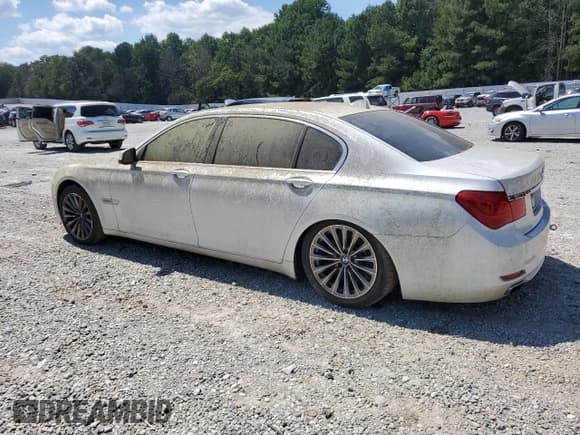✅ 2011 BMW 7 Series 750Li • VIN: WBAKB8C50BCY66725 • Lot: 70841595. Listed on Copart with Not provided. Free auction sales archive from the USA and detailed vehicle history report at DreamBid. Image 2.