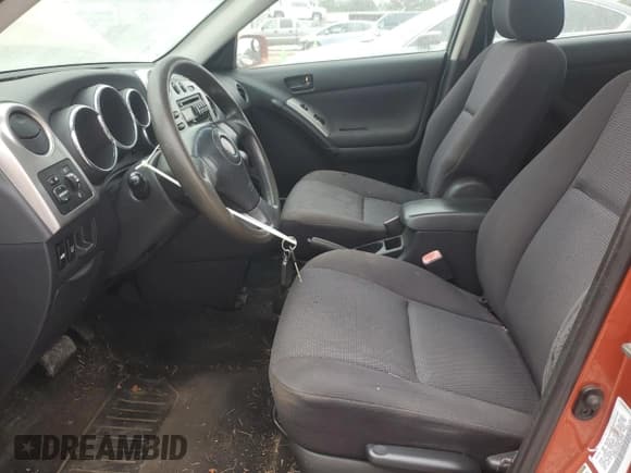 ✅ 2005 Pontiac Vibe • VIN: 5Y2SM63865Z428255 • Lot: 92933675. Wystawiony na Copart z przebiegiem 196 767 mil. Bezpłatny archiwum sprzedaży aukcyjnych z USA i szczegółowy raport historii pojazdu na DreamBid. Zdjęcie 7.