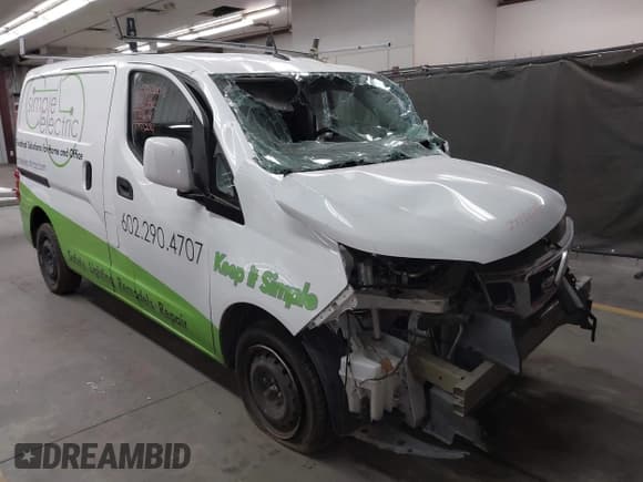 ✅ 2019 Nissan NV200 S • VIN: 3N6CM0KN5KK697216 • Lot: 42454390. Wystawiony na IAAI z przebiegiem 143 305 mil. Bezpłatny archiwum sprzedaży aukcyjnych z USA i szczegółowy raport historii pojazdu na DreamBid. Zdjęcie 1.