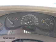 ✅ 2002 Buick Century Custom • VIN: 2G4WS52J121148409 • Lot: 43333286. Wystawiony na IAAI z przebiegiem 112 750 mil. Bezpłatny archiwum sprzedaży aukcyjnych z USA i szczegółowy raport historii pojazdu na DreamBid. Zdjęcie 7.