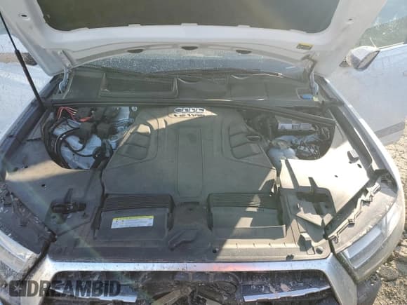 ✅ 2018 Audi Q7 Prestige • VIN: WA1VAAF73JD023063 • Лот: 49678315. Опубликован ранее на Copart с пробегом 93 334 миль. Бесплатный доступ к архиву аукционных продаж из США и подробный отчёт об истории автомобиля на DreamBid. Изображение 14.