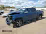 2018 Chevrolet Silverado 1500 LT с VIN 3GCUKREC8JG216937, выставлен на аукционе Copart как лот 85321435 с пробегом 119 068 миль миль и Списание • Salvage title. История ставок и продаж доступна на DreamBid. Изображение 1.