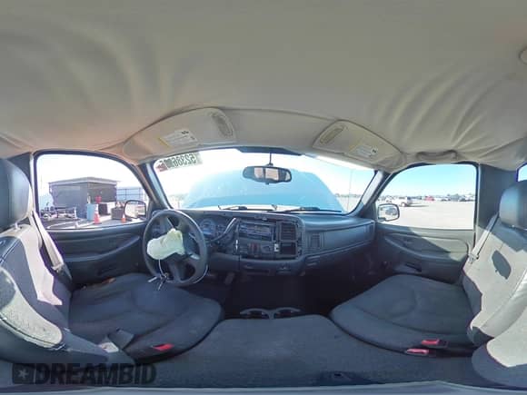 2005 Chevrolet Silverado 1500 Work Truck с VIN 1GCEC14V05Z333830, выставлен на аукционе Copart как лот 52386905 с пробегом 177 147 миль миль и Списание • Salvage title. История ставок и продаж доступна на DreamBid. Изображение 12.