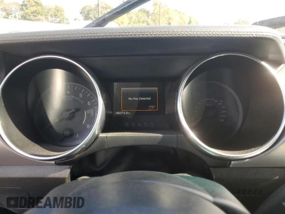 ✅ 2020 Ford Mustang EcoBoost Premium • VIN: 1FATP8UHXL5136866 • Lot: 85092945. Listed on Copart with 95,274 mi. Free auction sales archive from the USA and detailed vehicle history report at DreamBid. Image 9.