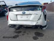 ✅ 2018 Toyota Prius Two • VIN: JTDKBRFU3J3590860 • Lot: 43486808. Listed on IAAI with 92,820 mi. Free auction sales archive from the USA and detailed vehicle history report at DreamBid. Image 6.