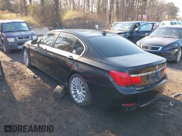 ✅ 2011 BMW 7 Series 750Li • VIN: WBAKB8C51BCY66913 • Lot: 41987656. Listed on IAAI with 113,843 mi. Free auction sales archive from the USA and detailed vehicle history report at DreamBid. Image 3.