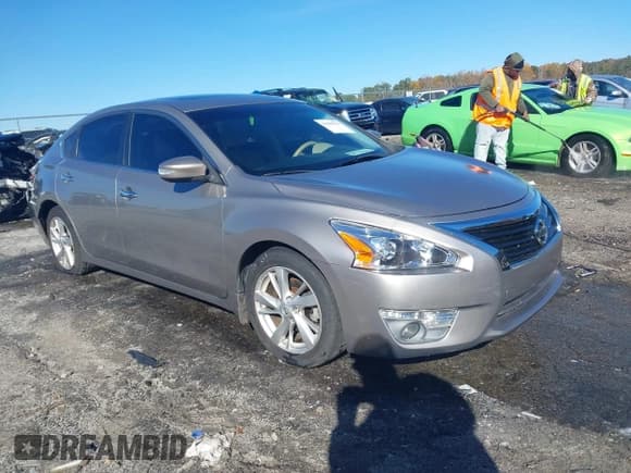 ✅ 2014 Nissan Altima S • VIN: 1N4AL3APXEC101423 • Lot: 43655225. Listed on IAAI with 147,859 mi. Free auction sales archive from the USA and detailed vehicle history report at DreamBid. Image 1.