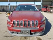 ✅ 2014 Jeep Cherokee Sport • VIN: 1C4PJLAB8EW270496 • Lot: 91346135. Wystawiony na Copart z przebiegiem 114 031 mil. Bezpłatny archiwum sprzedaży aukcyjnych z USA i szczegółowy raport historii pojazdu na DreamBid. Zdjęcie 5.