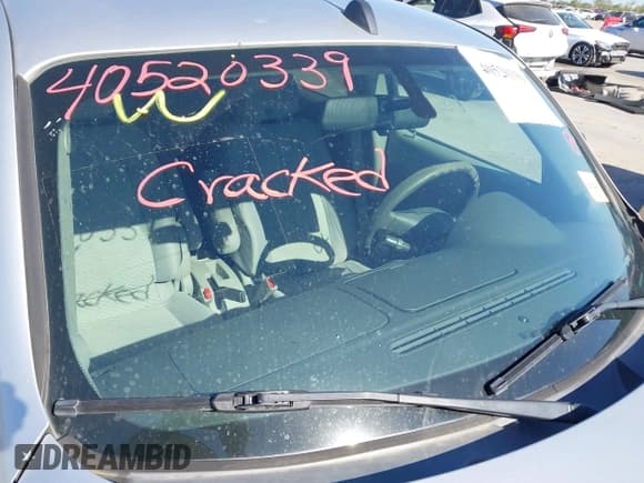 ✅ 2011 Chevrolet HHR LS • VIN: 3GNBAAFW1BS500727 • Lot: 40520339. Listed on IAAI with 144,429 mi. Free auction sales archive from the USA and detailed vehicle history report at DreamBid. Image 18.