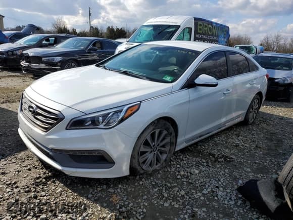 ✅ 2017 Hyundai Sonata Sport • VIN: 5NPE34AF2HH489183 • Lot: 38361813. Listed on Copart with 102,731 mi. Free auction sales archive from the USA and detailed vehicle history report at DreamBid. Image 1.