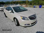 ✅ 2015 Buick Verano Group • VIN: 1G4PS5SKXF4181884 • Lot: 71603475. Wystawiony na Copart z przebiegiem 104 499 mil. Bezpłatny archiwum sprzedaży aukcyjnych z USA i szczegółowy raport historii pojazdu na DreamBid. Zdjęcie 13.