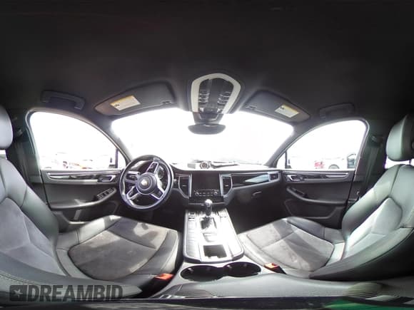 ✅ 2018 Porsche Macan • VIN: WP1AA2A53JLB09882 • Lot: 43007856. Wystawiony na IAAI z przebiegiem 34 400 mil. Bezpłatny archiwum sprzedaży aukcyjnych z USA i szczegółowy raport historii pojazdu na DreamBid. Zdjęcie 19.