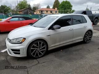 ✅ 2016 Volkswagen Golf R • VIN: WVWLF7AU9GW095400 • Лот: 58989955. Опубликован ранее на Copart с пробегом 65 910 миль. Бесплатный доступ к архиву аукционных продаж из США и подробный отчёт об истории автомобиля на DreamBid. Изображение 1.