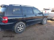 ✅ 2005 Toyota Highlander • VIN: JTEDP21A550063369 • Lot: 43614429. Listed on IAAI with 121,880 mi. Free auction sales archive from the USA and detailed vehicle history report at DreamBid. Image 4.